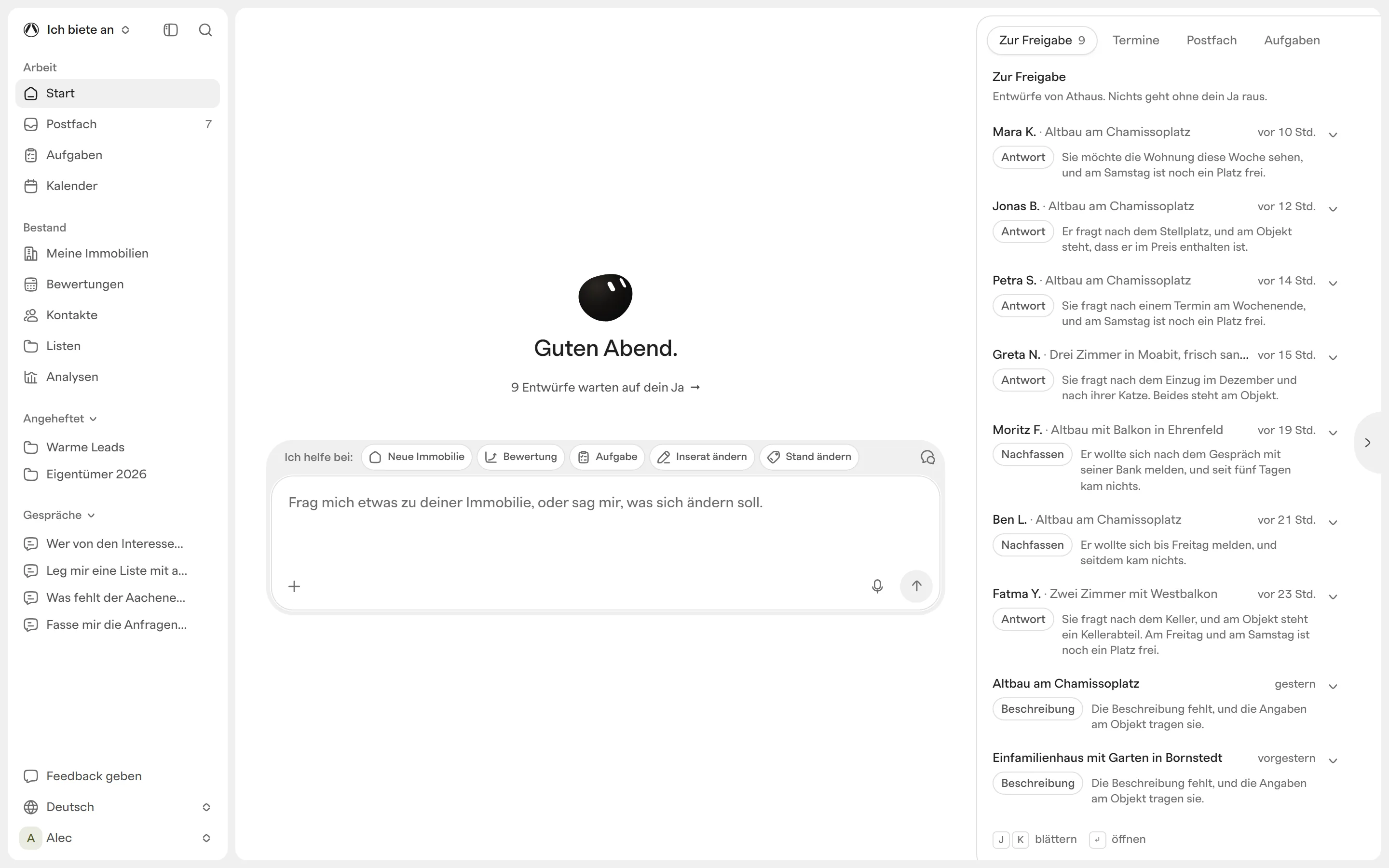 Athaus, the start page: on the right For approval with 13 drafts by Athaus, among them replies to Mara K., Jonas B. and Petra S., an exposé text about the period flat at Chamissoplatz and a follow-up with Moritz F.